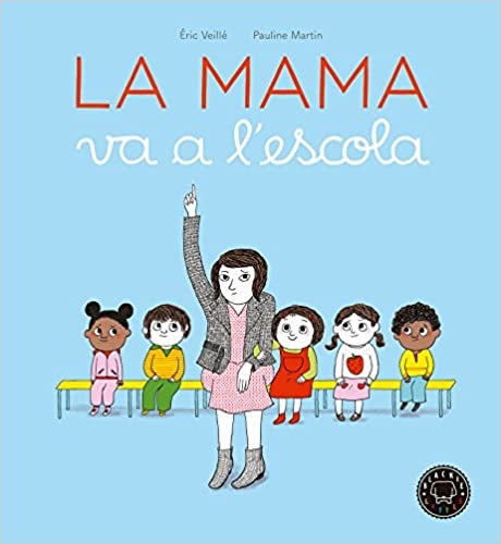 La mama va a l'escola